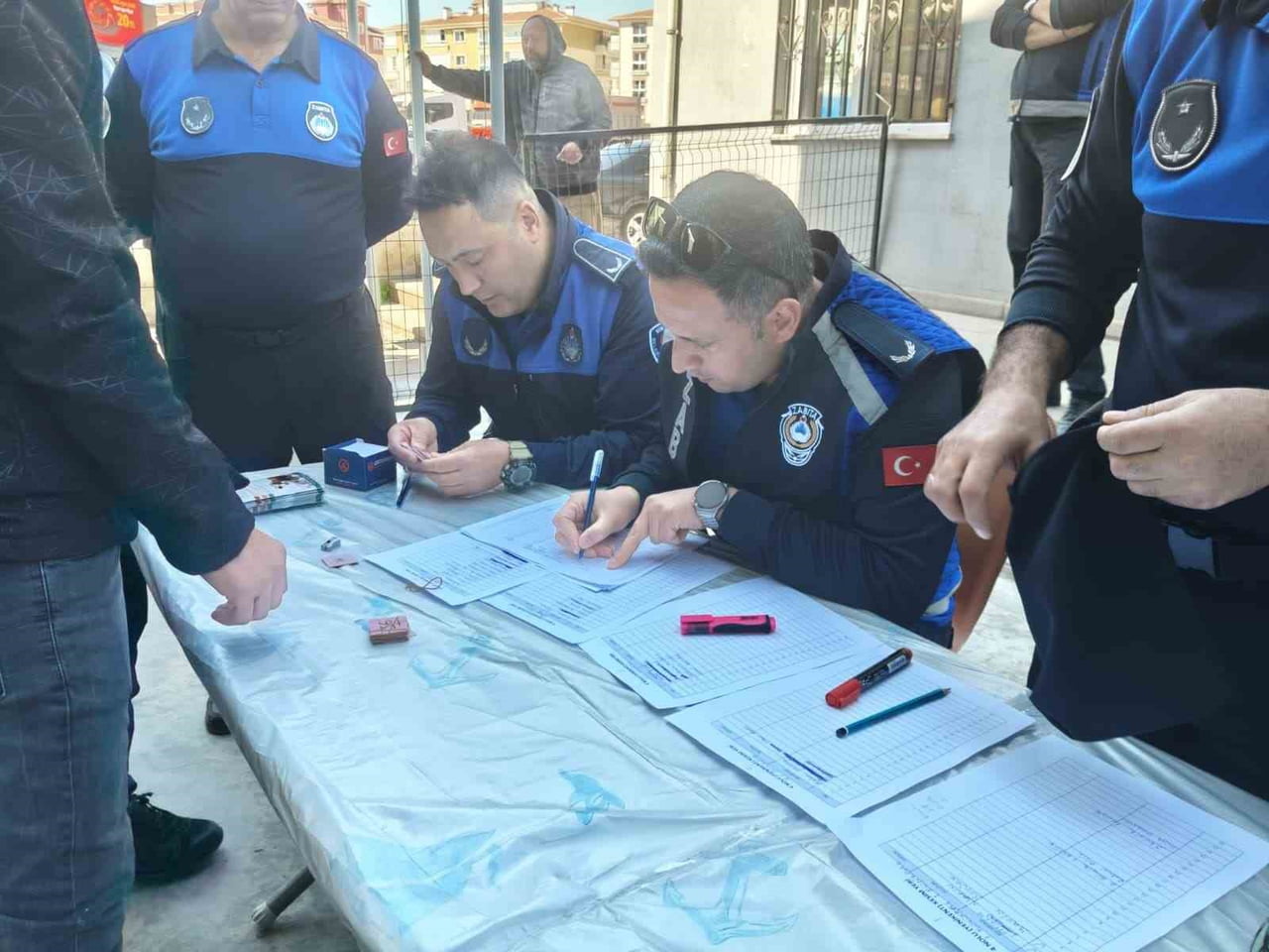 KURBAN SATIŞ ALANLARI, GERÇEKLEŞTİRİLEN KURA ÇEKİMİYLE BELİRLENDİ.