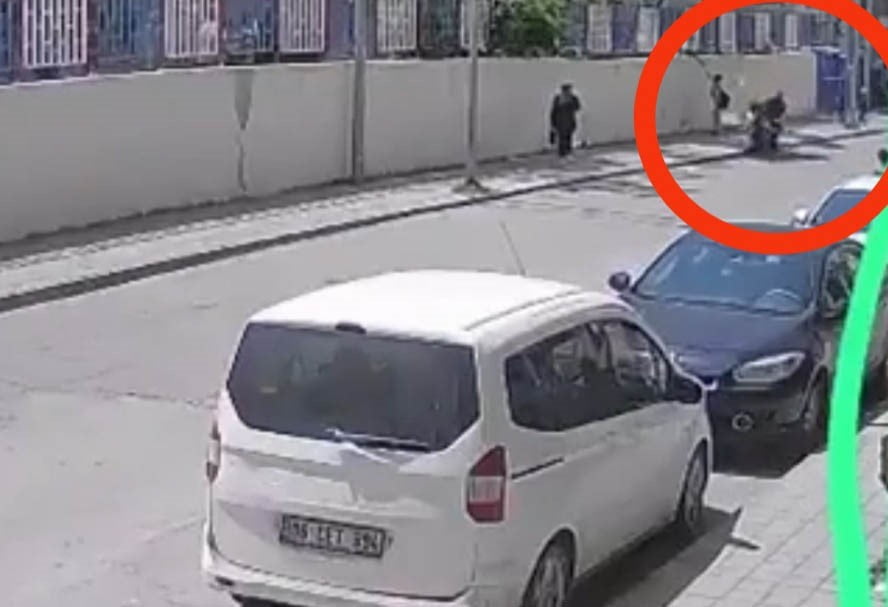 KURTALAN’DA MOTOSİKLETİN ÇARPTIĞI 10 YAŞINDAKİ ÇOCUK AĞIR YARALANDI