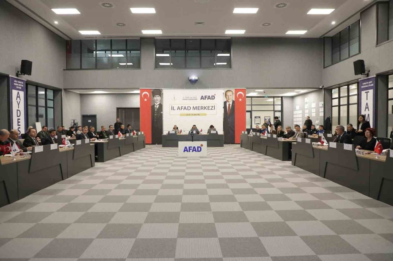 KÜTAHYA’DA AFET HAZIRLIKLARI MASAYA YATIRILDI