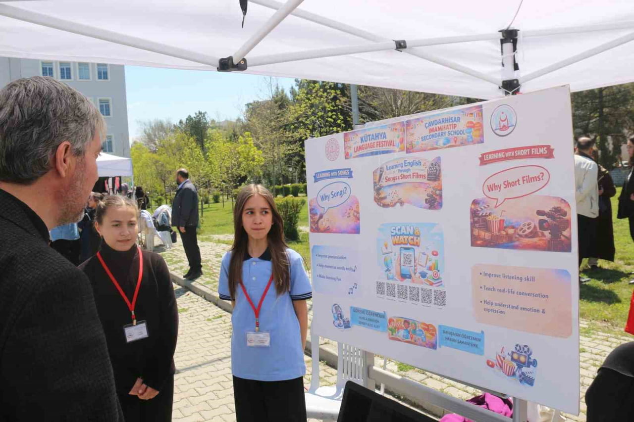 KÜTAHYA İL GENELİNDEKİ İMAM HATİP OKULLARININ KATILIMIYLA DÜZENLENEN "ARAPÇA VE İNGİLİZCE YABANCI...