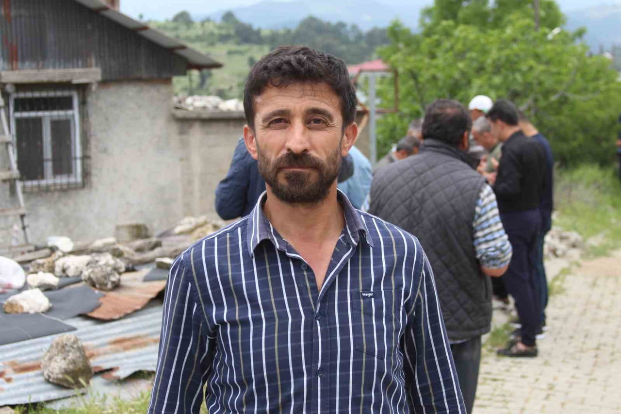 KUZENİ İSMAİL KOCA, "AMCAMIN OĞLU AĞZI OLUP DİLİ OLMAYAN, AİLESİNDE KÖYÜNDE SEVİLEN SAYILAN SAYGI...