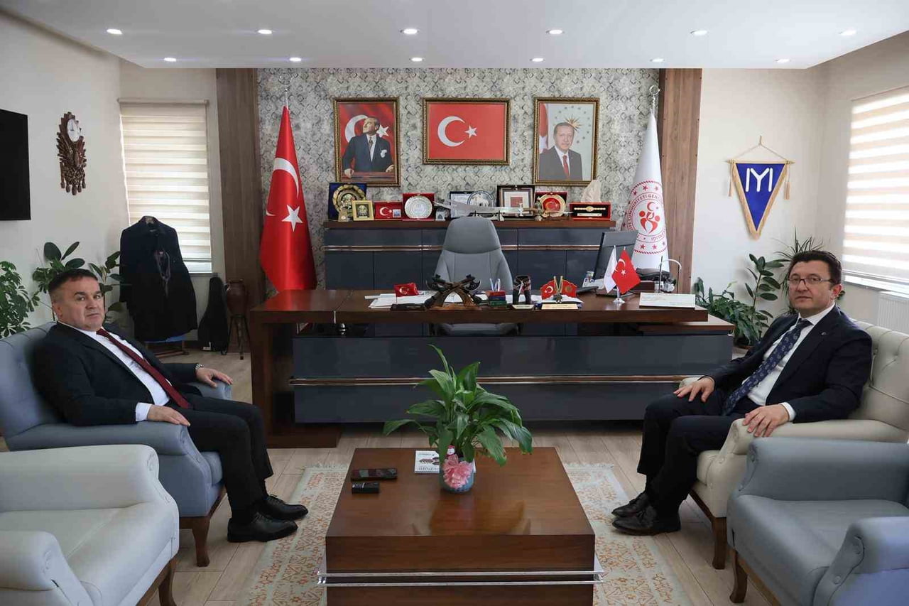 KYK YURTLARINDA EĞİTİM FAALİYETLERİ DEĞERLENDİRİLDİ