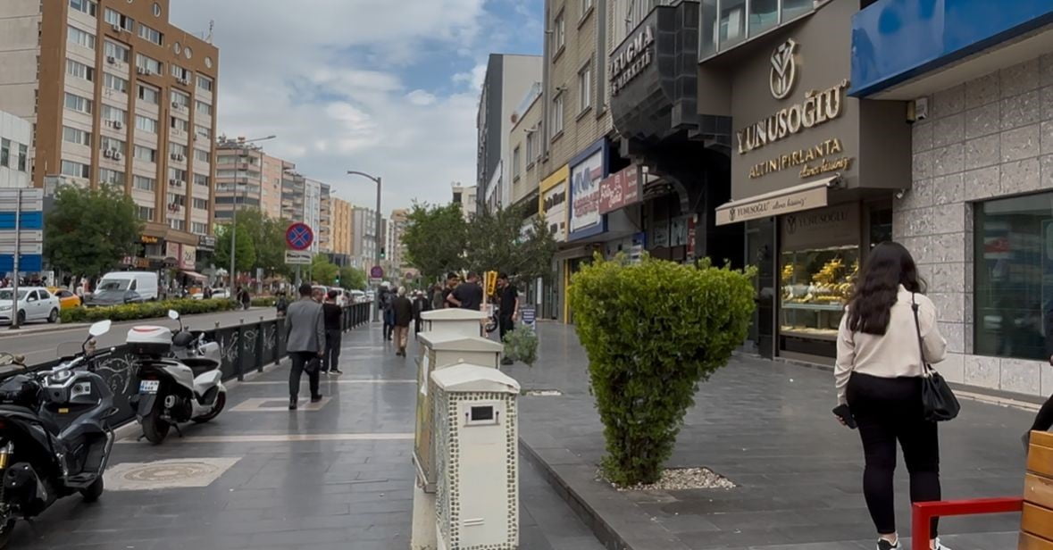 MALATYA'NIN BATTALGAZİ İLÇESİNDE MEYDANA GELEN 5.6 BÜYÜKLÜĞÜNDEKİ DEPREM GAZİANTEP'TE DE...