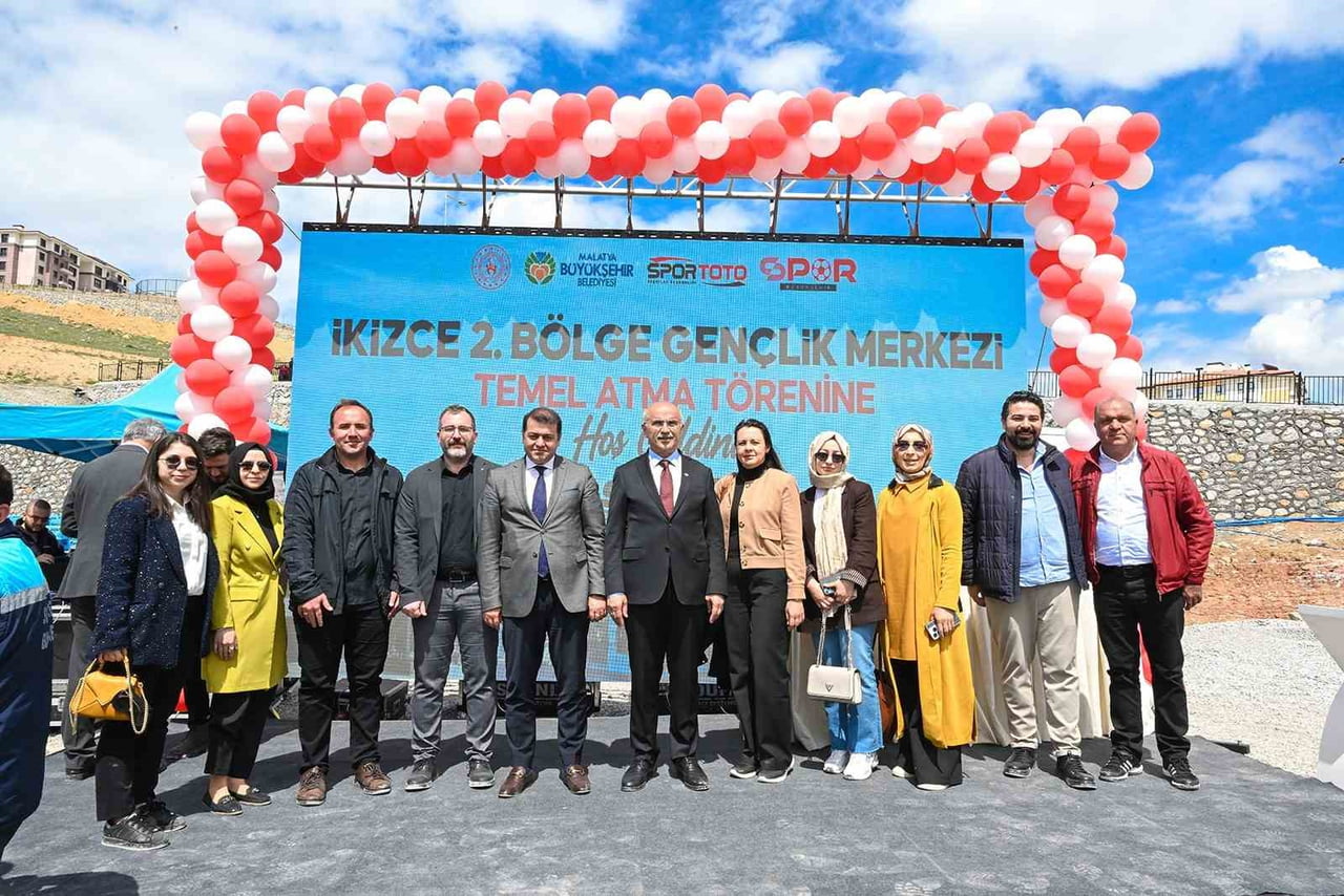 MALATYA BÜYÜKŞEHİR BELEDİYE BAŞKANI SAMİ ER, "İKİZCE 2. BÖLGEDE İNŞA EDİLECEK OLAN GENÇLİK MERKEZİ...