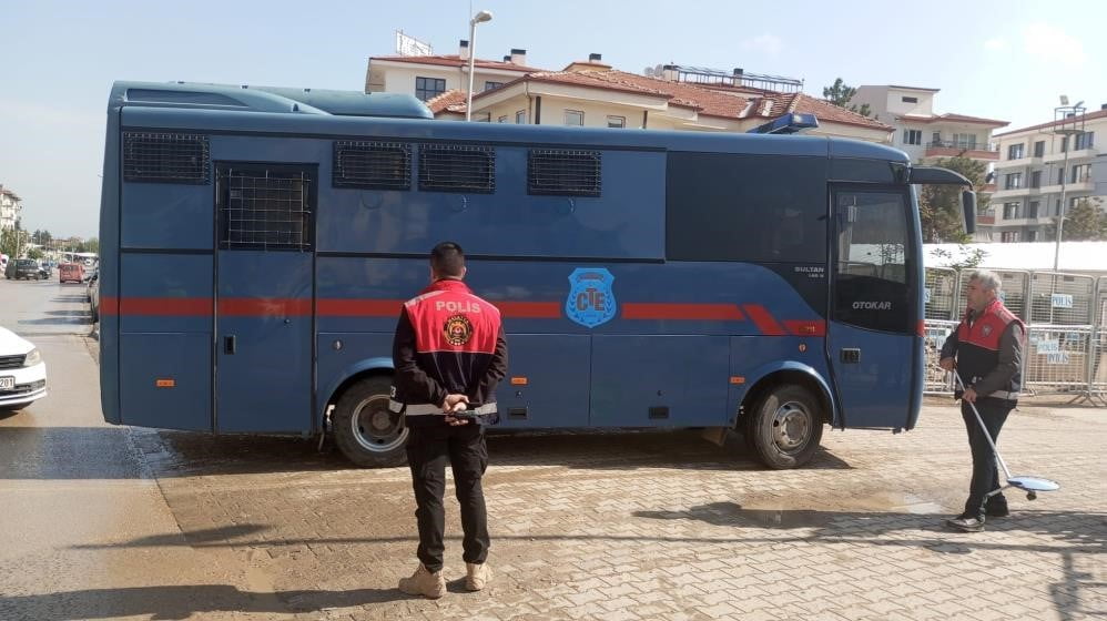MALATYA’DA GÖRÜLEN GENİŞ KAPSAMLI ORGANİZE SUÇ ÖRGÜTÜ DAVASINDA 3. DURUŞMA TAMAMLANDI. 2 SANIĞIN...