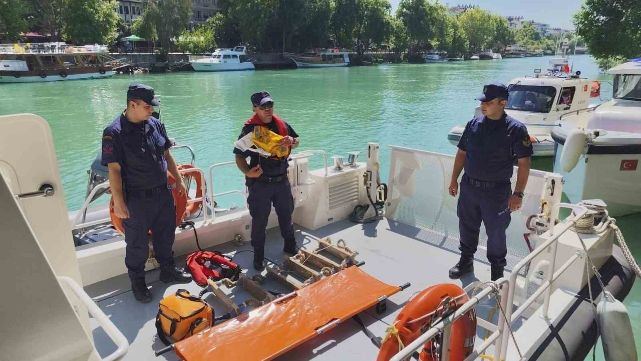 MANAVGAT'TA GÖREVLİ 112 ACİL SAĞLIK PERSONELİNE TIBBİ TAHLİYE EĞİTİMİ VERİLDİ.