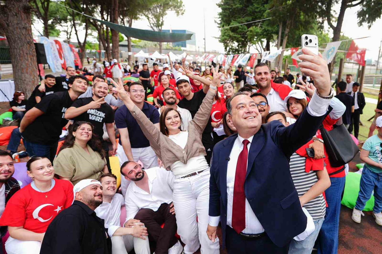 MANİSA BÜYÜKŞEHİR BELEDİYE BAŞKANI BESİM DUTLULU, 19 MAYIS ATATÜRK’Ü ANMA, GENÇLİK VE SPOR BAYRAMI...
