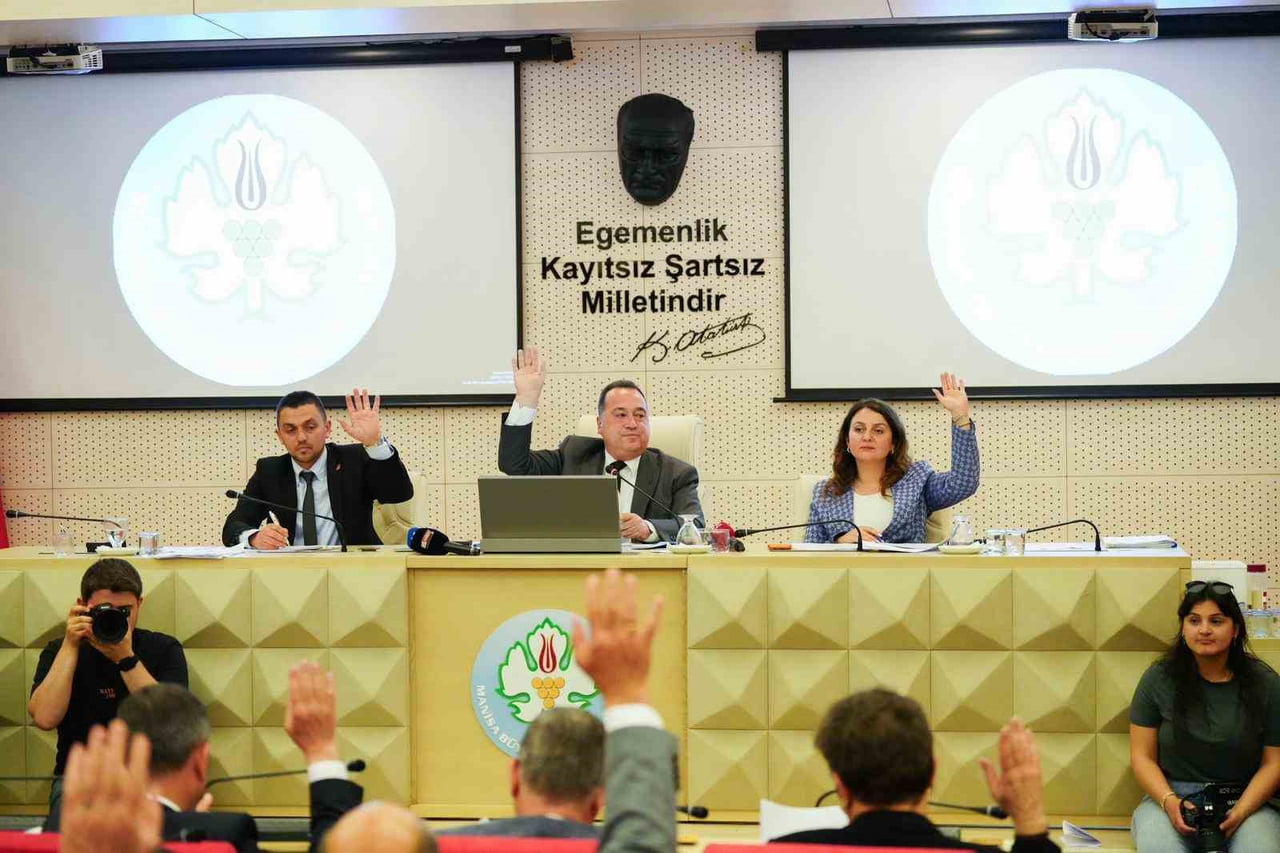 MANİSA BÜYÜKŞEHİR BELEDİYE MECLİSİ MAYIS AYI OLAĞAN TOPLANTISI, BÜYÜKŞEHİR BELEDİYE BAŞKANI BESİM...