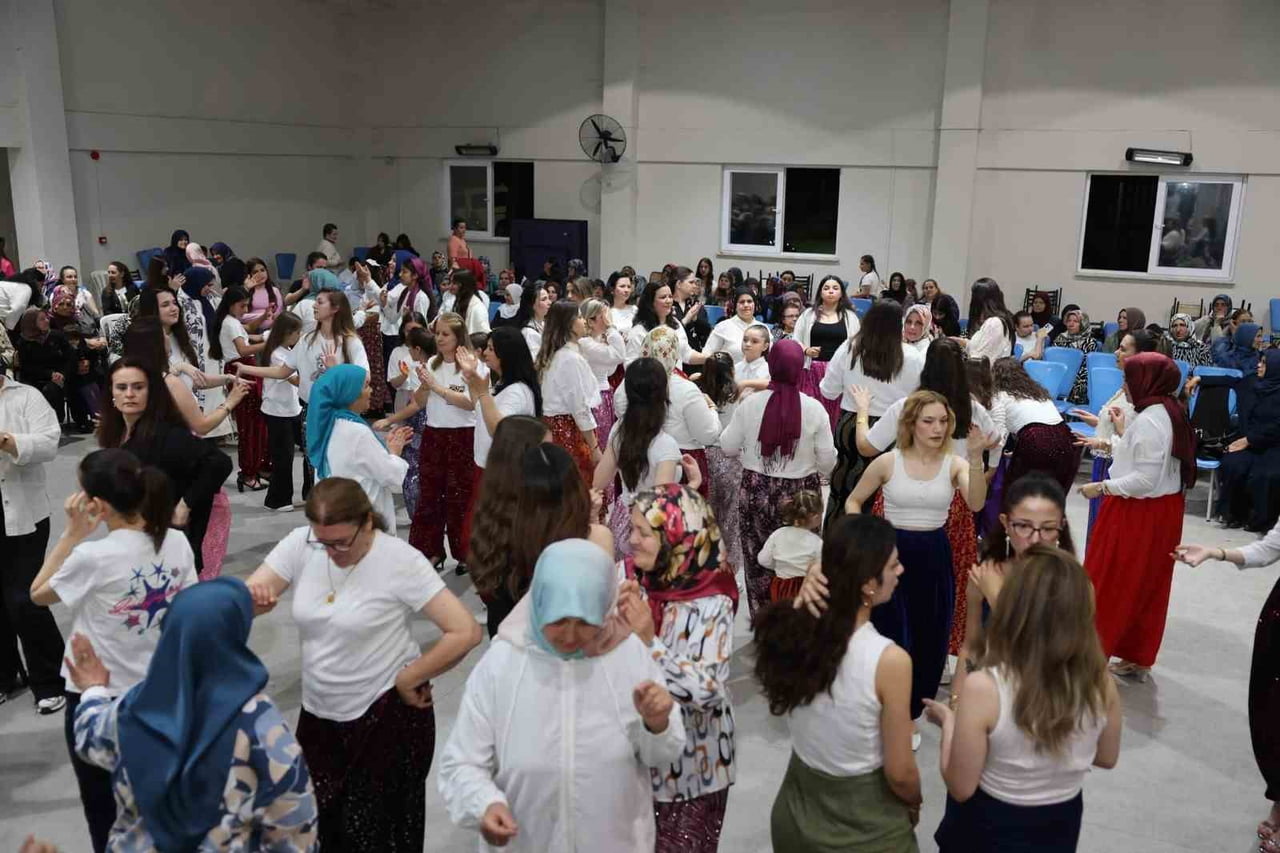 MANİSA BÜYÜKŞEHİR BELEDİYESİ, ŞEHZADELER BELEDİYESİ VE YUNUSEMRE BELEDİYESİ İŞBİRLİĞİYLE...