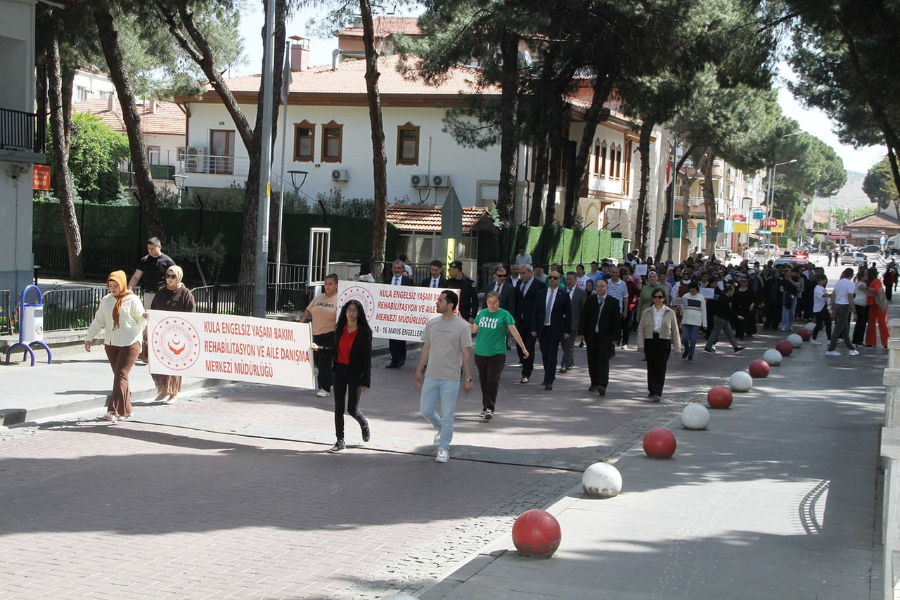 MANİSA’NIN KULA İLÇESİNDE 10-16 MAYIS DÜNYA ENGELLİLER HAFTASI DOLAYISIYLA ENGELSİZ YAŞAM BAKIM...