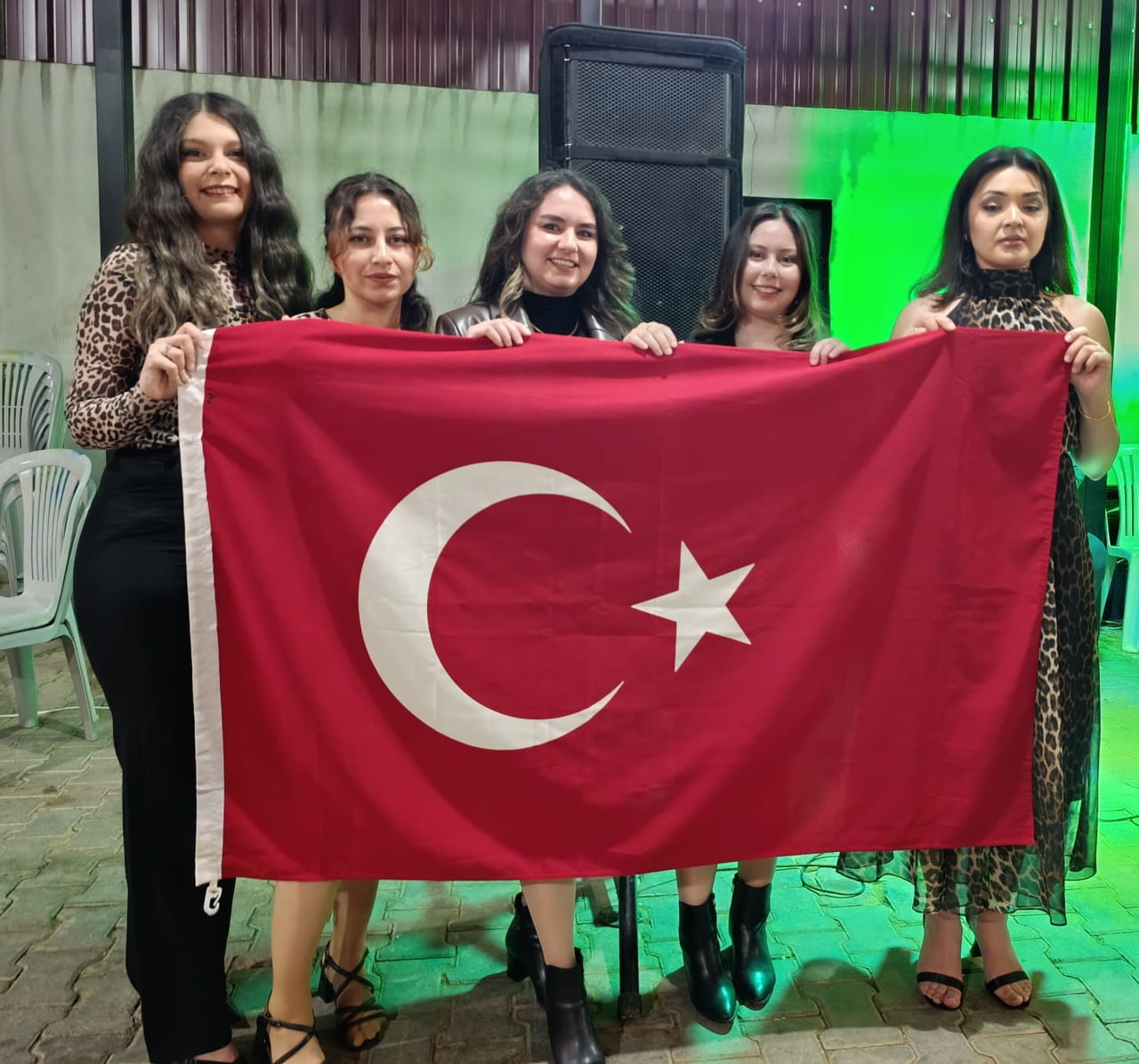 MANİSA’NIN SALİHLİ İLÇESİNE BAĞLI KEMERDAMLARI MAHALLESİ’NDE MUHTARLIK TARAFINDAN BU YIL ÜÇÜNCÜSÜ...
