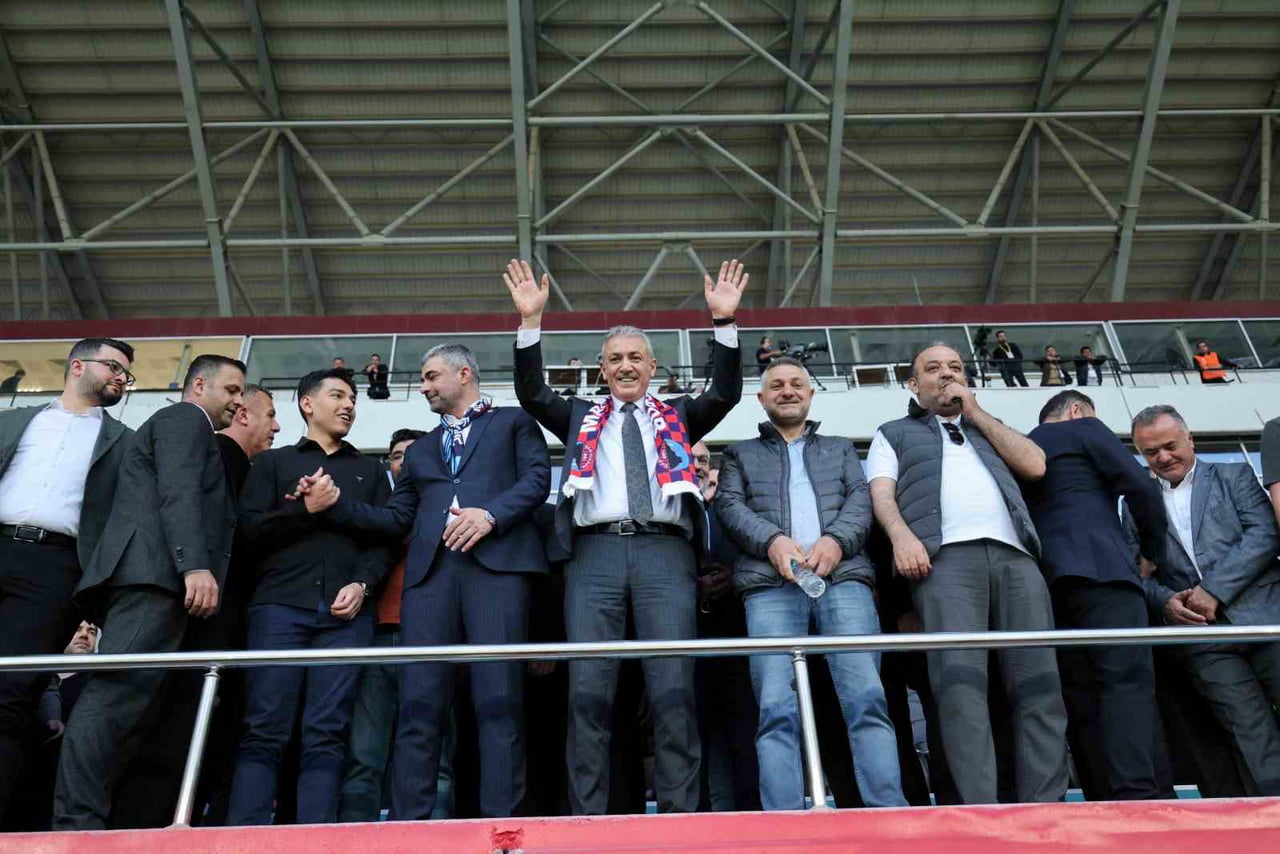 MARDİN 1969 SPOR KULÜBÜ RESMİ HESABINDAN "BABALAR SÖZÜNÜ TUTAR" BAŞLIĞIYLA YAPILAN PAYLAŞIMDA...