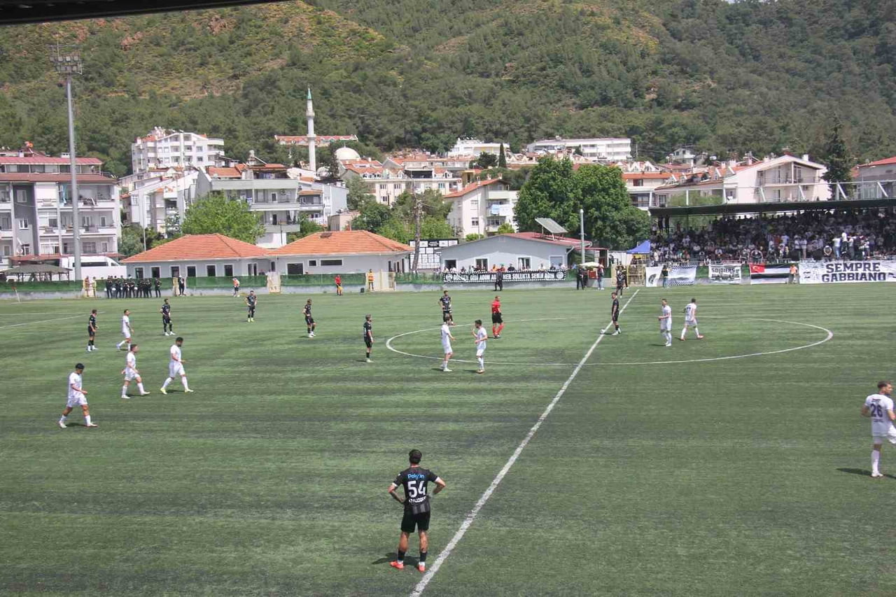 MARMARİS SPOR KENDİ SAHASINDA 1923 AFYON KARAHİSAR’A YENİLDİ