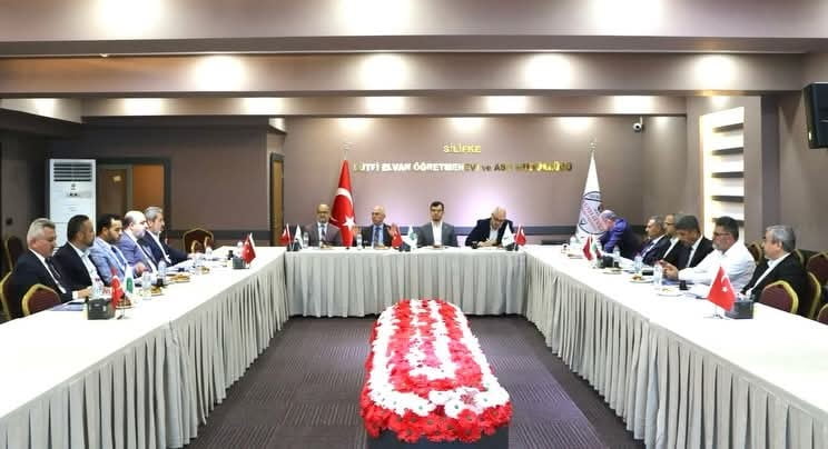 MAYIS AYI İLÇE MÜFTÜLERİ TOPLANTISI, SİLİFKE’DE YAPILDI