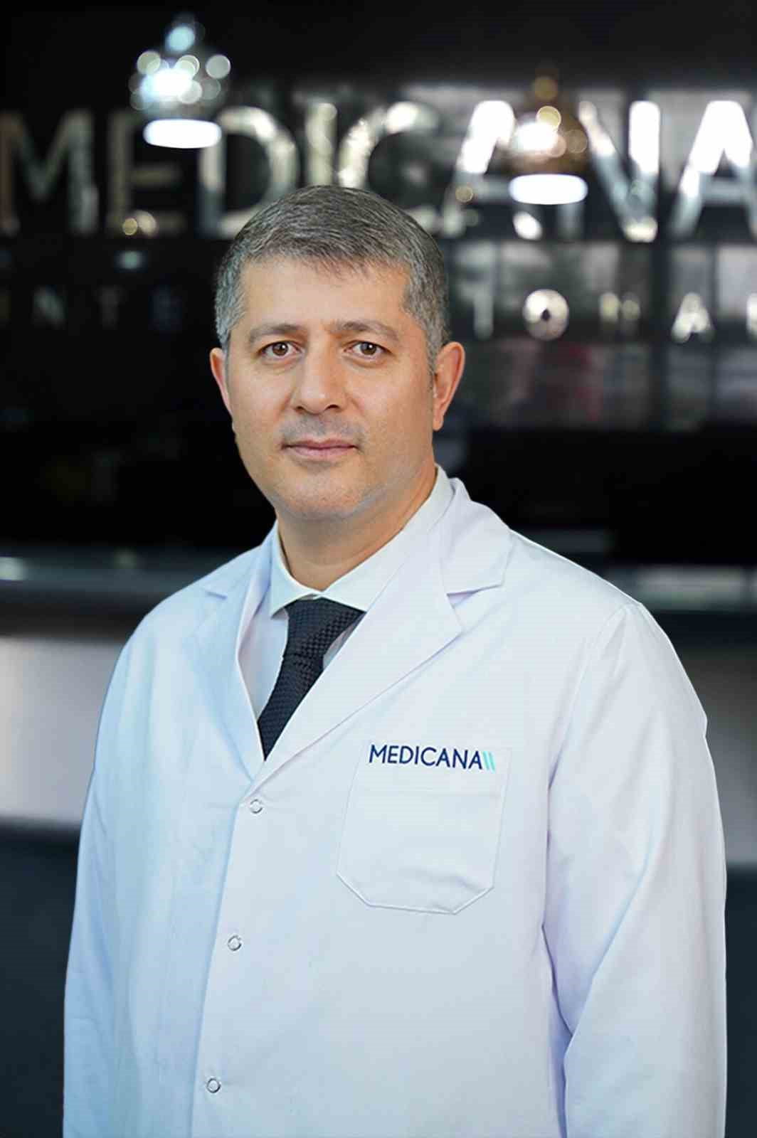 MEDİCANA SAĞLIK GRUBU BEYİN VE SİNİR CERRAHİSİ UZMANI DOÇ. DR. GÖKSAL GÜNERHAN