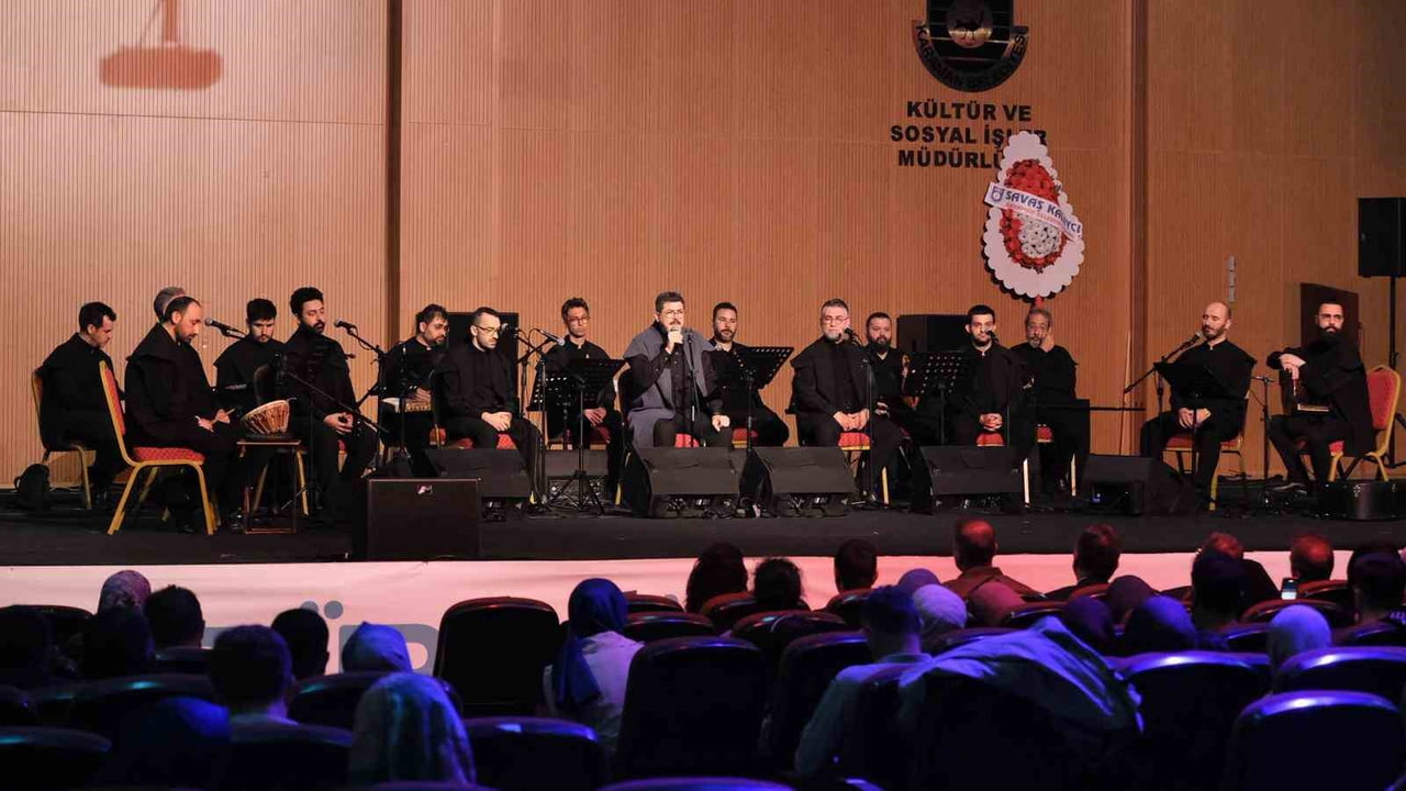 MEHMET FATİH ÇITLAK VE İSTANBUL MEYDAN MEŞKLERİ TOPLULUĞU TARAFINDAN TASAVVUF MUSİKİSİ ESERLERİ...