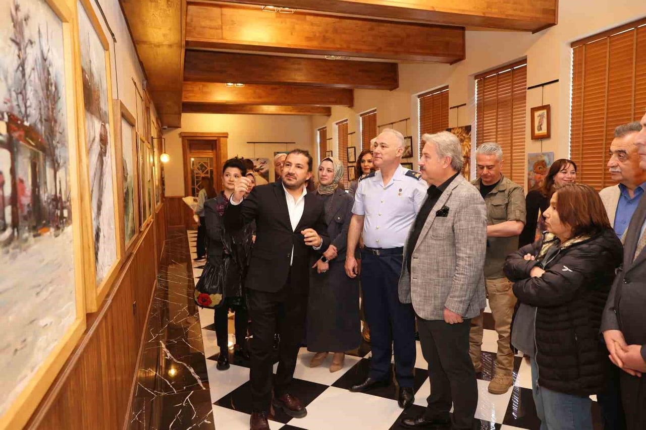 MELİKGAZİ BELEDİYESİ'NİN SANAT MELİKGAZİ'DE DÜZENLEDİĞİ, KAYSERİ GÜZEL SANATLAR LİSESİ RESİM...