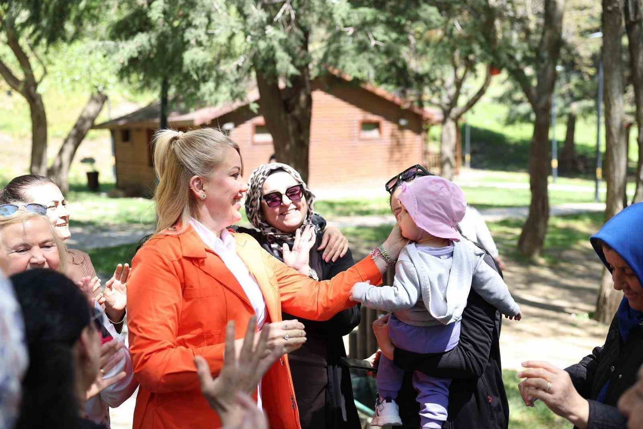 MERKEZEFENDİ BELEDİYESİ, BAHARIN MÜJDECİSİ HIDRELLEZ İLE ANNELER GÜNÜ’NÜN ANLAMINI BİR ARAYA...