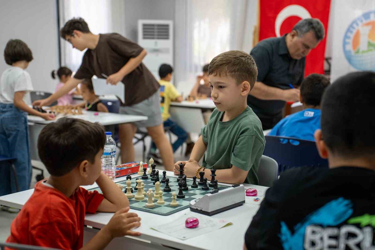 MERSİN'İN MERKEZ İLÇE MEZİTLİ BELEDİYESİ TARAFINDAN 19 MAYIS ATATÜRK’Ü ANMA, GENÇLİK VE SPOR...
