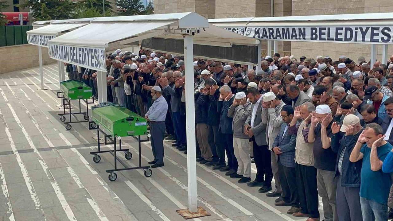 MERSİN'İN MUT İLÇESİNDE TIR İLE OTOMOBİLİN ÇARPIŞMASI SONUCU MEYDANA GELEN KAZADA HAYATINI...