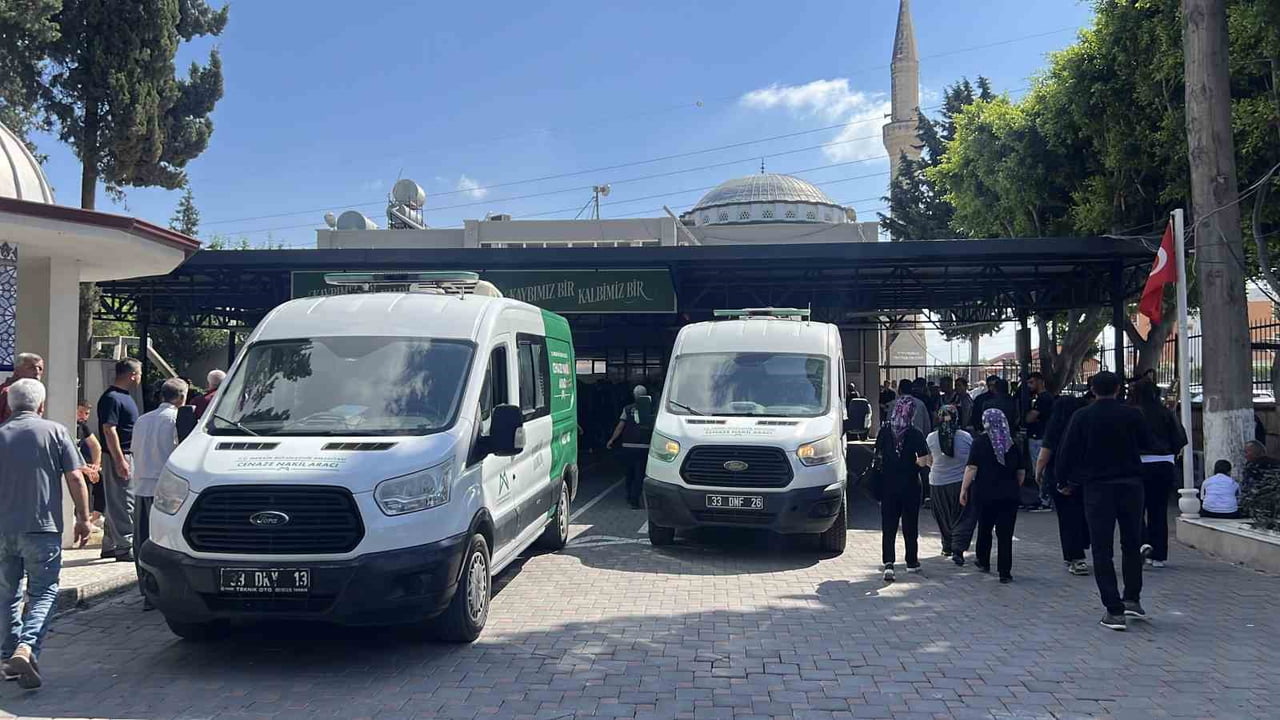 MERSİN'İN TARSUS VE ÇAMLIYAYLA İLÇELERİNDE BUGÜN SABAH YAKALANACAĞINI ANLAYINCA İNTİHAR EDEN...