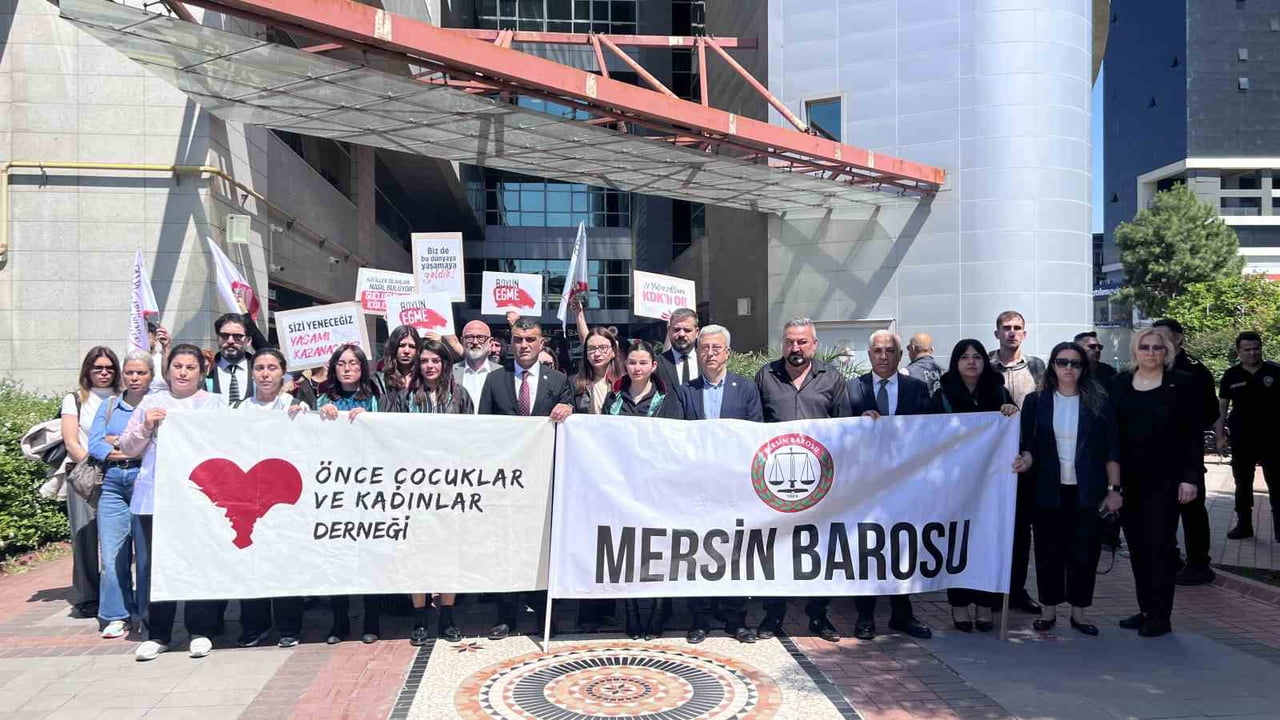 MERSİN’DE 16 YAŞINDAKİ HİRANUR NİLGÜN AYGAR’IN PARK HALİNDEKİ OTOMOBİLDE TABANCA İLE VURULARAK...
