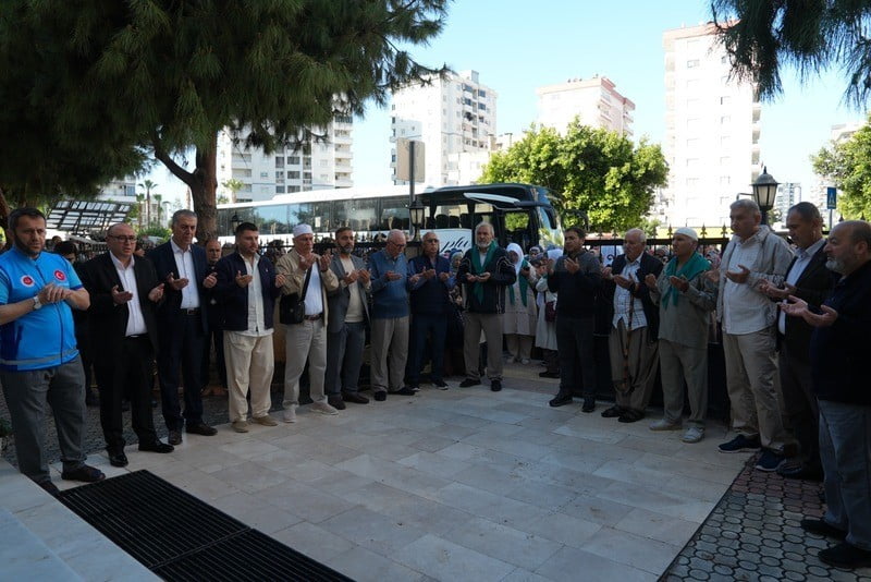 MERSİN’İN ANAMUR İLÇESİNDE 2026 YILI HAC FARİZASINI YERİNE GETİRMEK ÜZERE KUTSAL TOPRAKLARA...