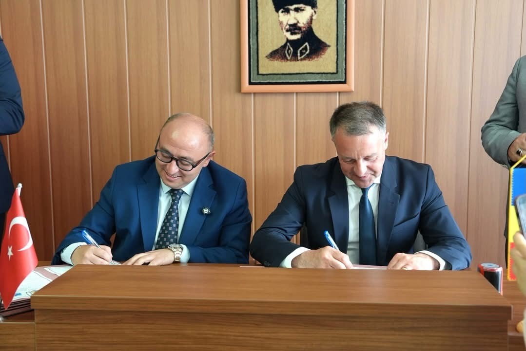 MERSİN’İN ERDEMLİ BELEDİYESİ İLE ROMANYA’NIN BRAİLA BELEDİYESİ ARASINDA KARDEŞ ŞEHİR PROTOKOLÜ...