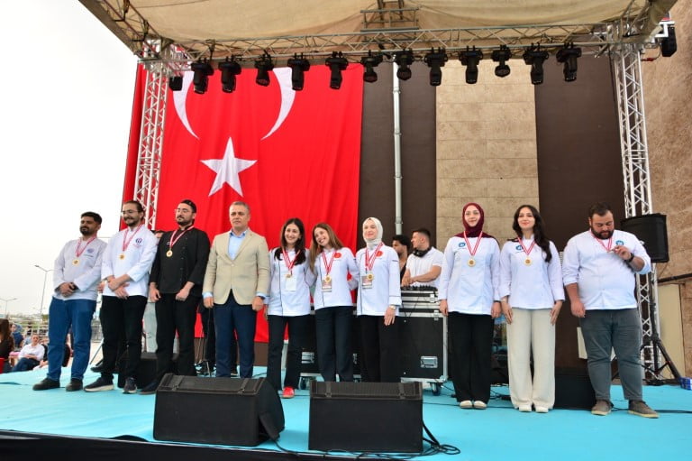 MTÜ'DE TÜRK MUTFAĞININ KUŞAKLARI BULUŞTURAN LEZZETLERİ YARIŞTI