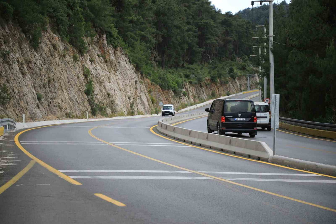 MUĞLA BÜYÜKŞEHİR BELEDİYESİ, FETHİYE İLÇESİNİN DÜNYACA ÜNLÜ TURİZM MERKEZLERİ ÖLÜDENİZ VE KAYAKÖY...