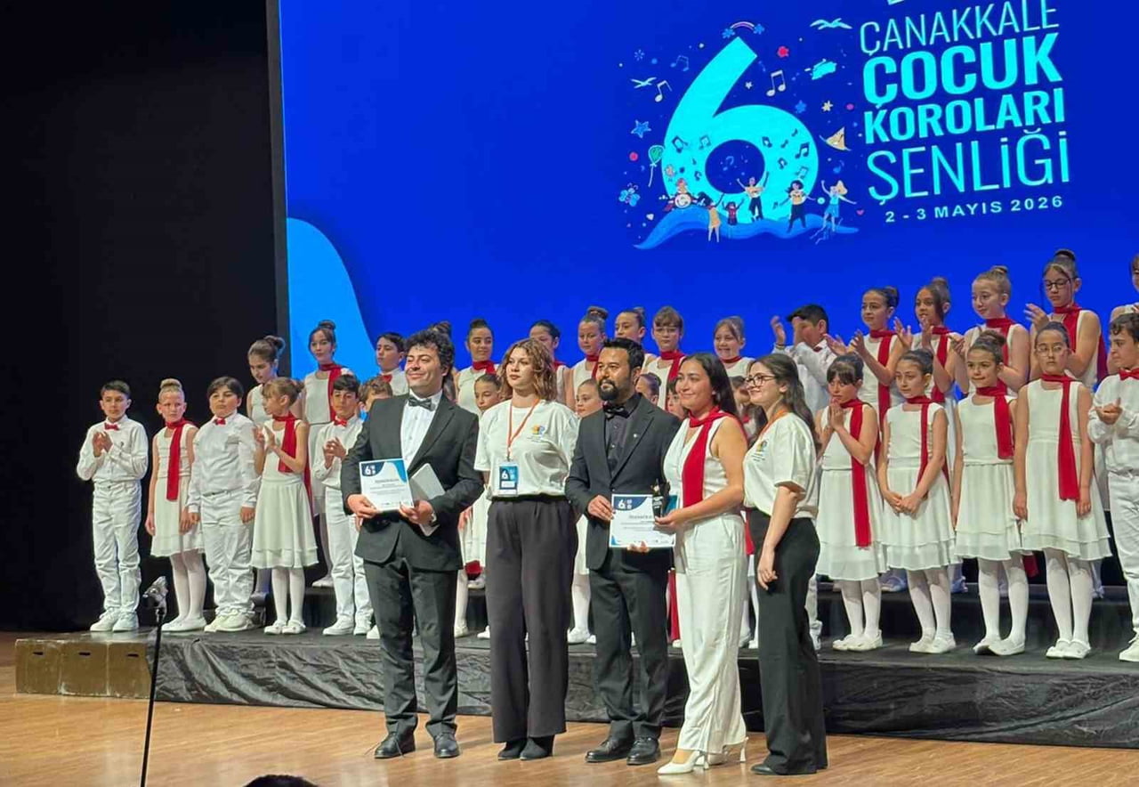 MUĞLA BÜYÜKŞEHİR BELEDİYESİ KONSERVATUVARI ÇOKSESLİ ÇOCUK KOROSU, ÇANAKKALE’DE KATILDIĞI 6. ÇOCUK...