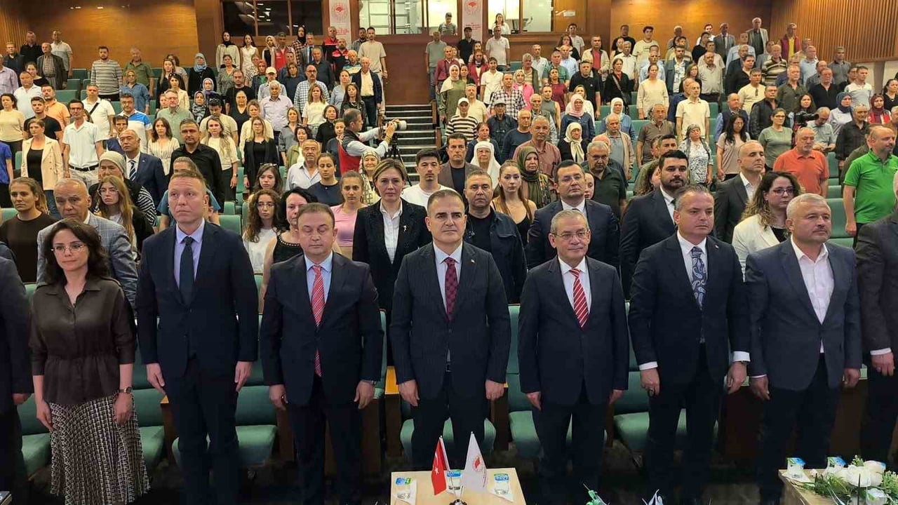 MUĞLA’DA ZEYTİNYAĞININ "KALİTE YOLCULUĞU" ÖDÜLLERLE TAÇLANDI