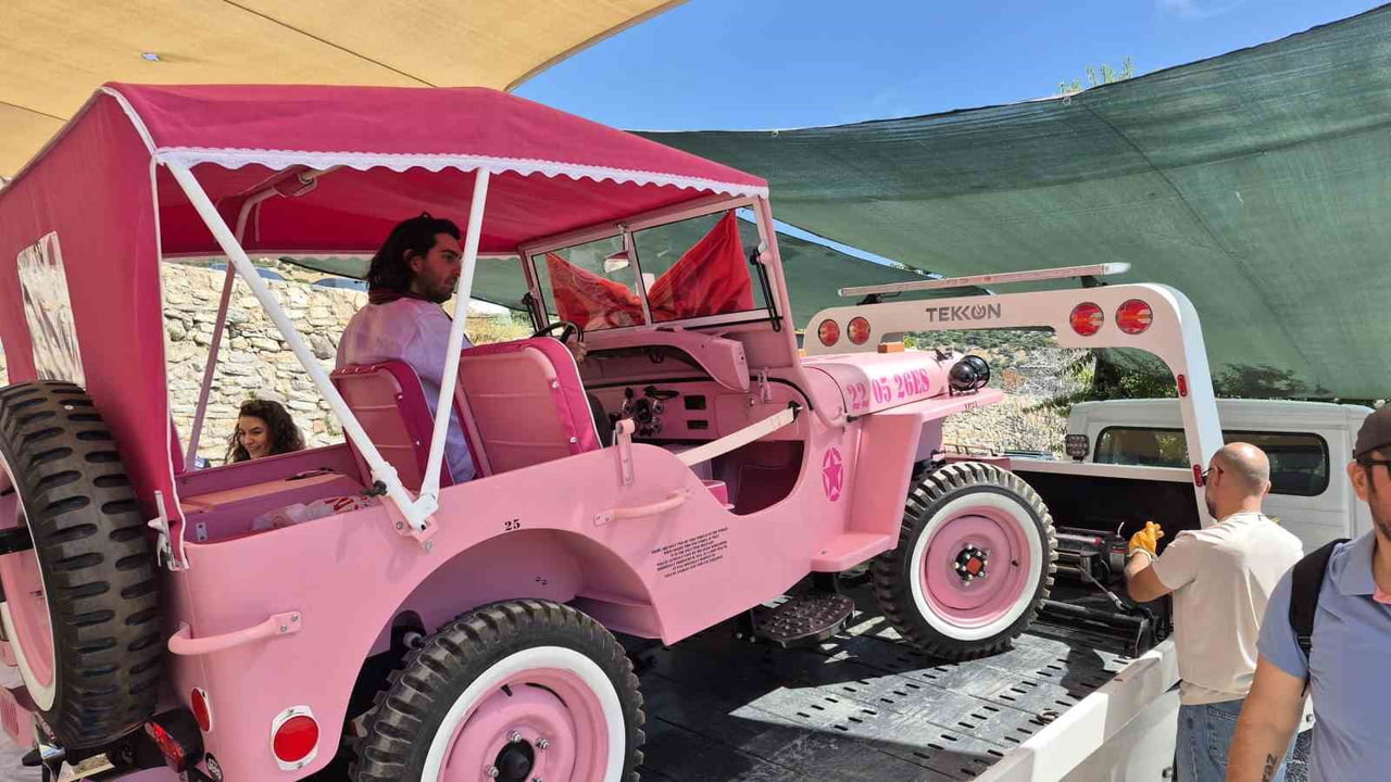 MUĞLA’NIN BODRUM İLÇESİNDE YAŞAYAN SALTUĞ TAŞLIDAĞ, HURDALIKTAN ALARAK BABASIYLA BİRLİKTE 4 AYDA...
