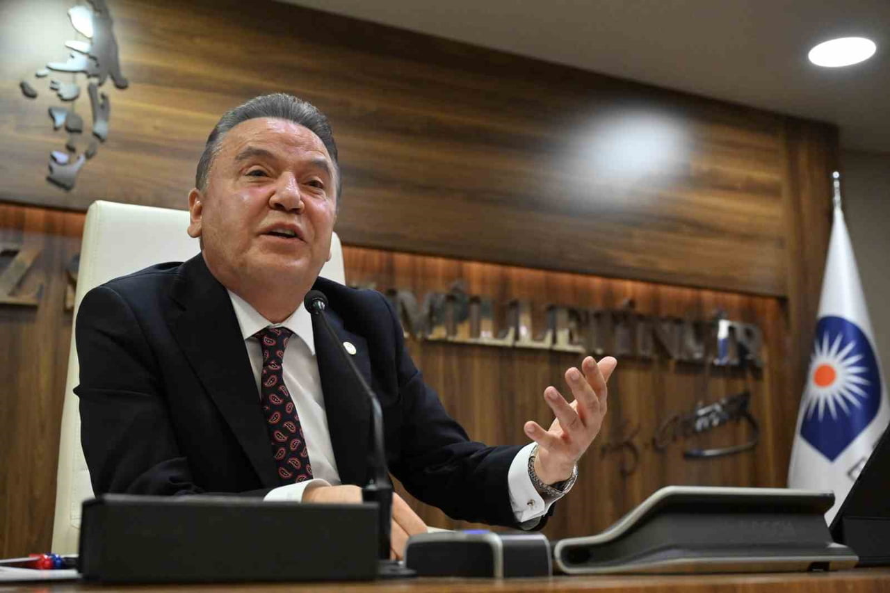 MUHİTTİN BÖCEK