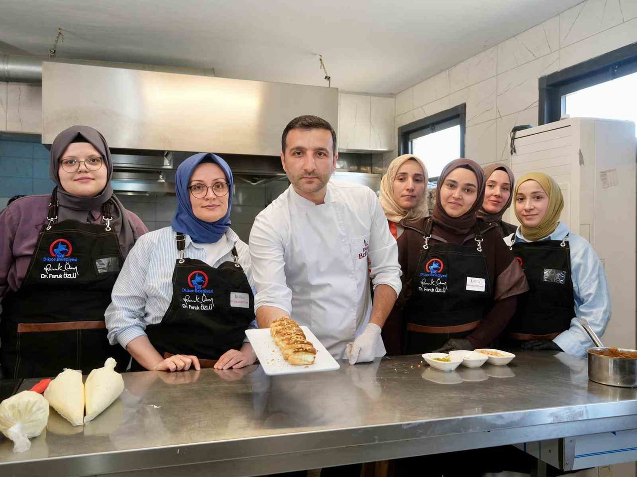 ‘MUTFAK ATÖLYESİ TARIM AKADEMİSİNDE KURULUYOR' PROJESİ ÇERÇEVESİNDE  KADINLARA GASTRONOMİ EĞİTİMİ...