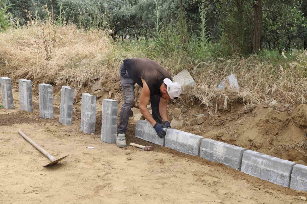 NAZİLLİ BELEDİYESİ’NDEN OCAKLI MAHALLESİ’NE YENİ YOL