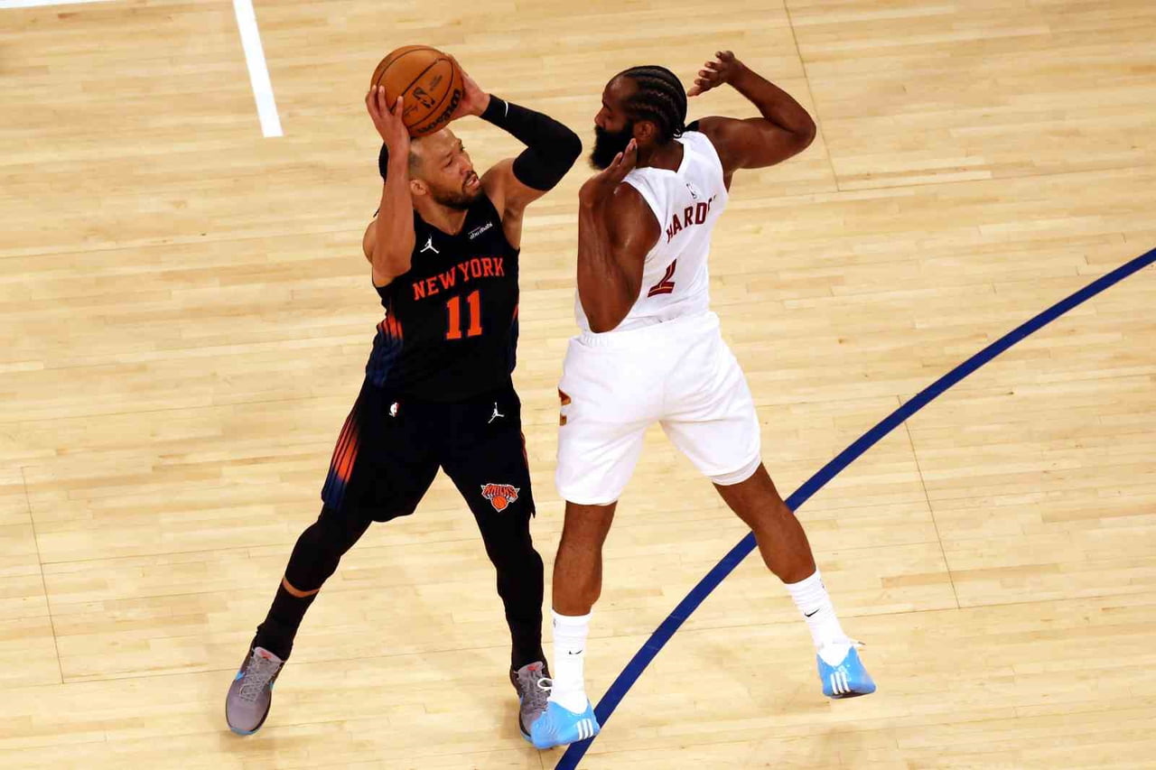 NBA'DE DOĞU KONFERANSI FİNAL SERİSİNDE NEW YORK KNİCKS, EVİNDE CLEVELAND CAVALİERS'I 109-93...