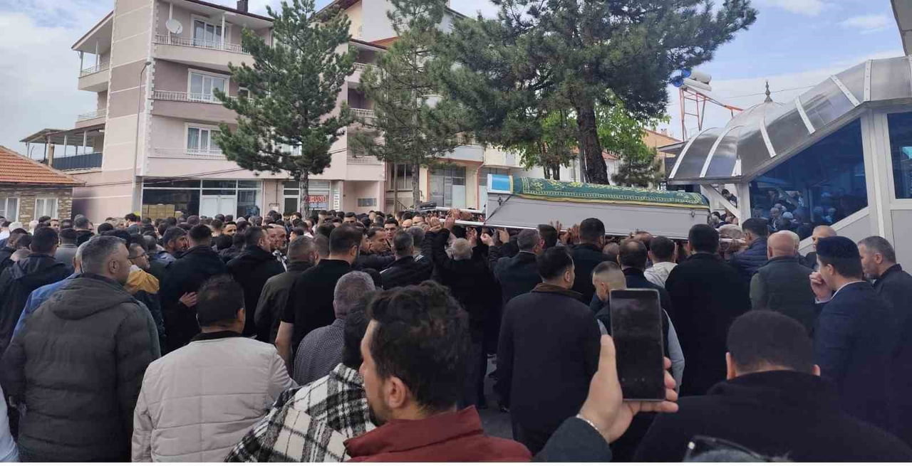 NECATİ SANDAL İÇİN İKİNDİ VAKTİ CENAZE NAMAZI KILINDI.