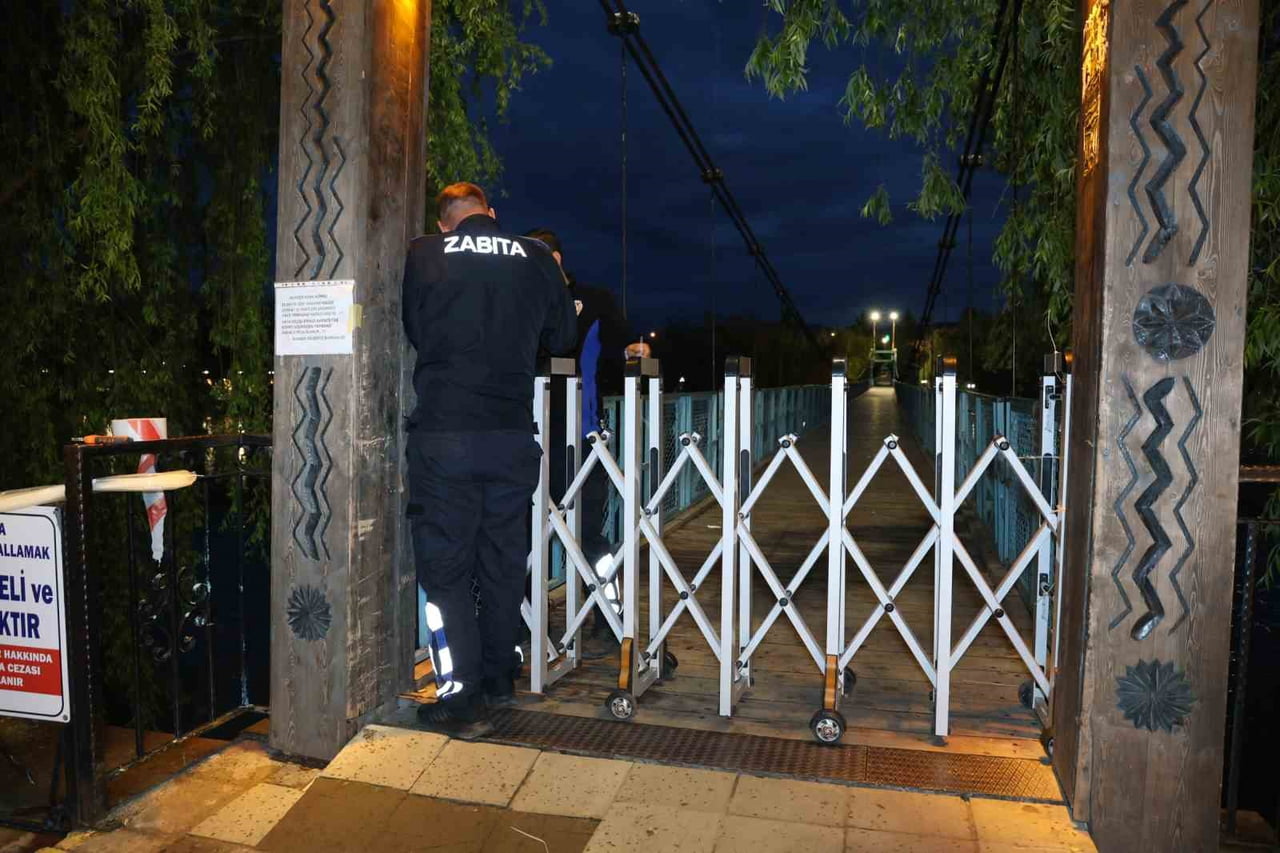 NEVŞEHİR’İN AVANOS İLÇESİNDEN GEÇEN KIZILIRMAK’TA AŞIRI YAĞIŞLAR NEDENİYLE SU SEVİYESİ YÜKSELDİ....