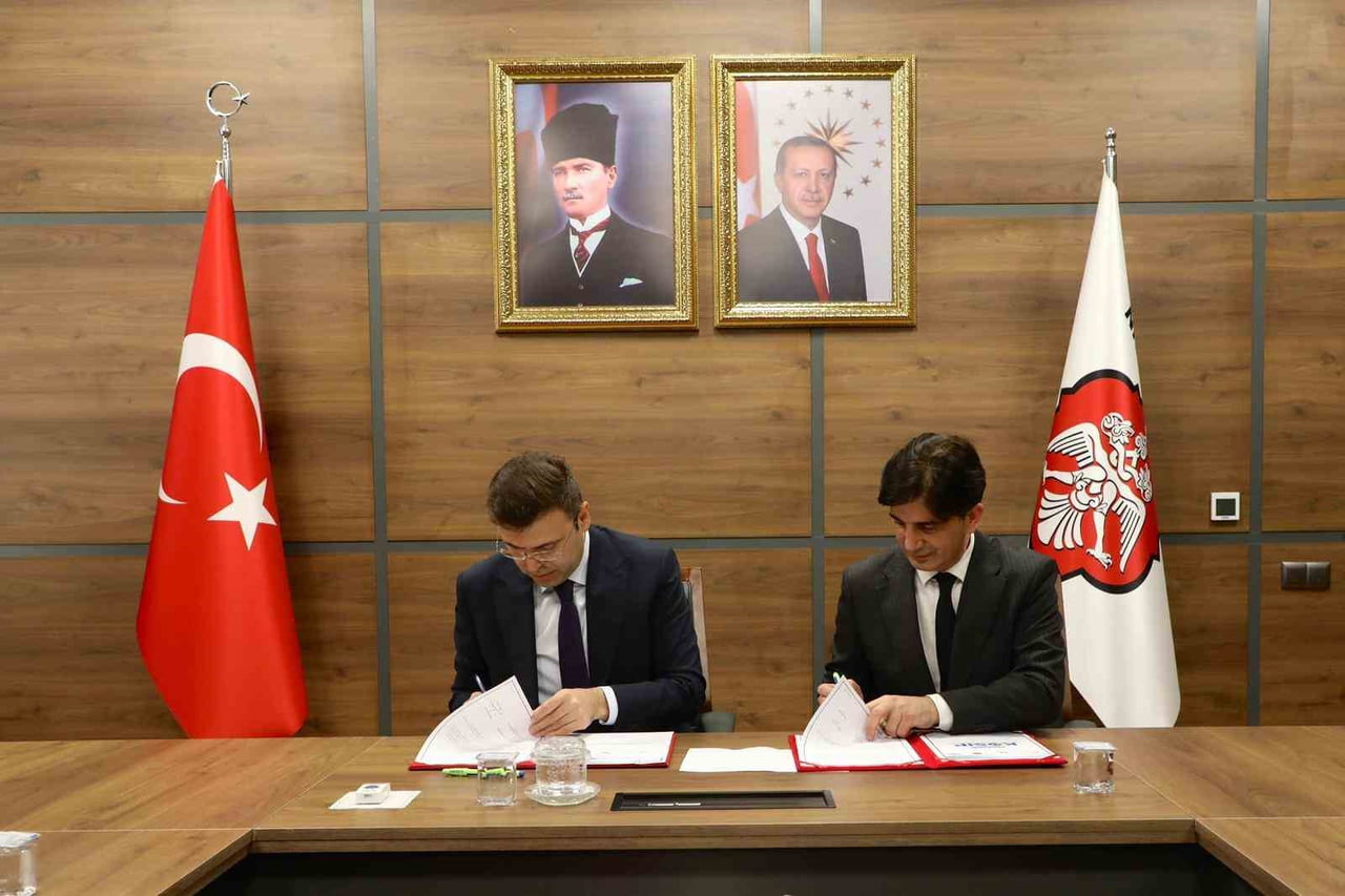 NİĞDE’DE TARIMSAL ÜRETİME GÜÇ KATACAK SULAMA PROJELERİ İÇİN PROTOKOL İMZALANDI