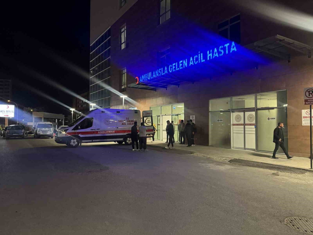 NİĞDE’NİN ÇİFTLİK İLÇESİNE BAĞLI ŞEYHLER KÖYÜNDE MEYDANA GELEN SİLAHLI OLAYDA BİR KİŞİ AĞIR...