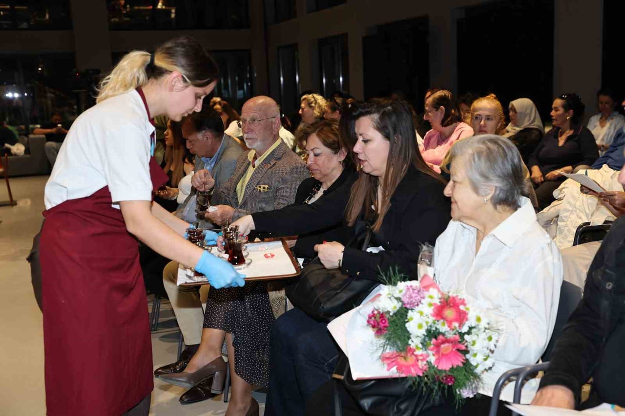 NİLÜFER BELEDİYESİ TARAFINDAN PANCAR DEPOSU’NDA DÜZENLENEN VE 8 AY BOYUNCA YEMEK İLE MÜZİĞİN...