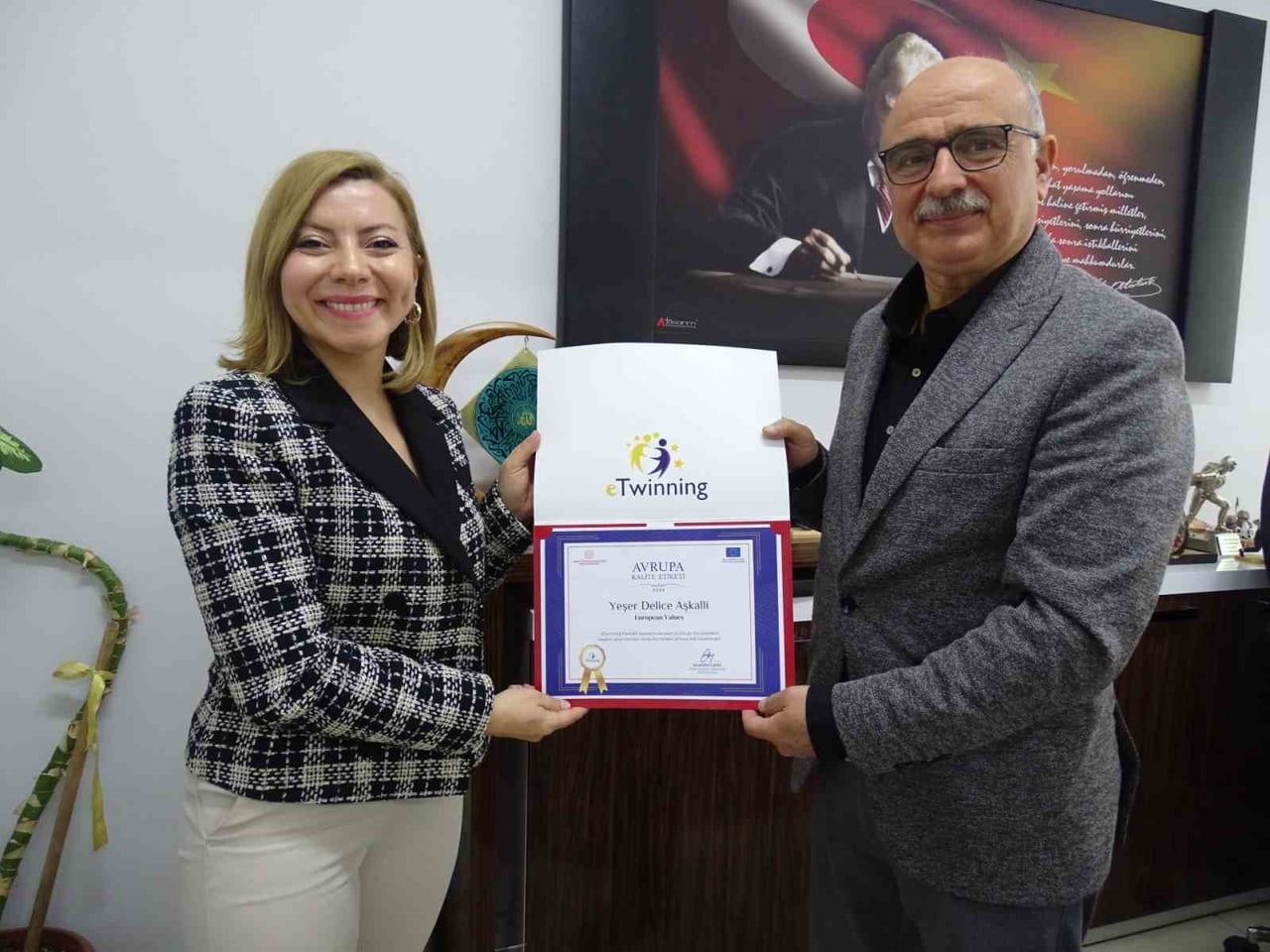 ÖDÜL TÖRENİ