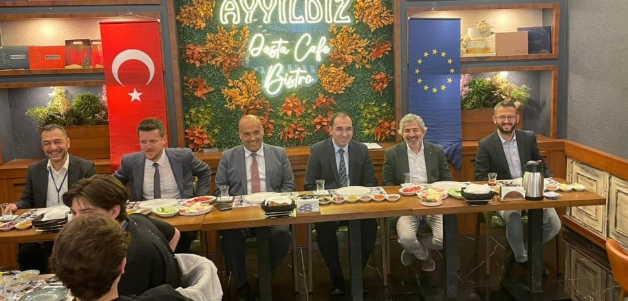 ÖĞRETMENLER