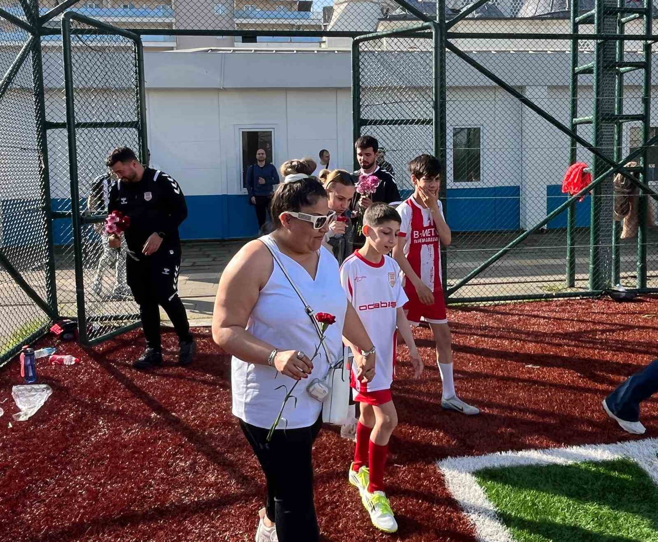 OLDUKÇA HEYECANLI  GEÇEN PENALTI ATIŞLARI SIRASINDA GÜZEL GÖRÜNTÜLER OLUŞTU. ANTRENÖRLER...