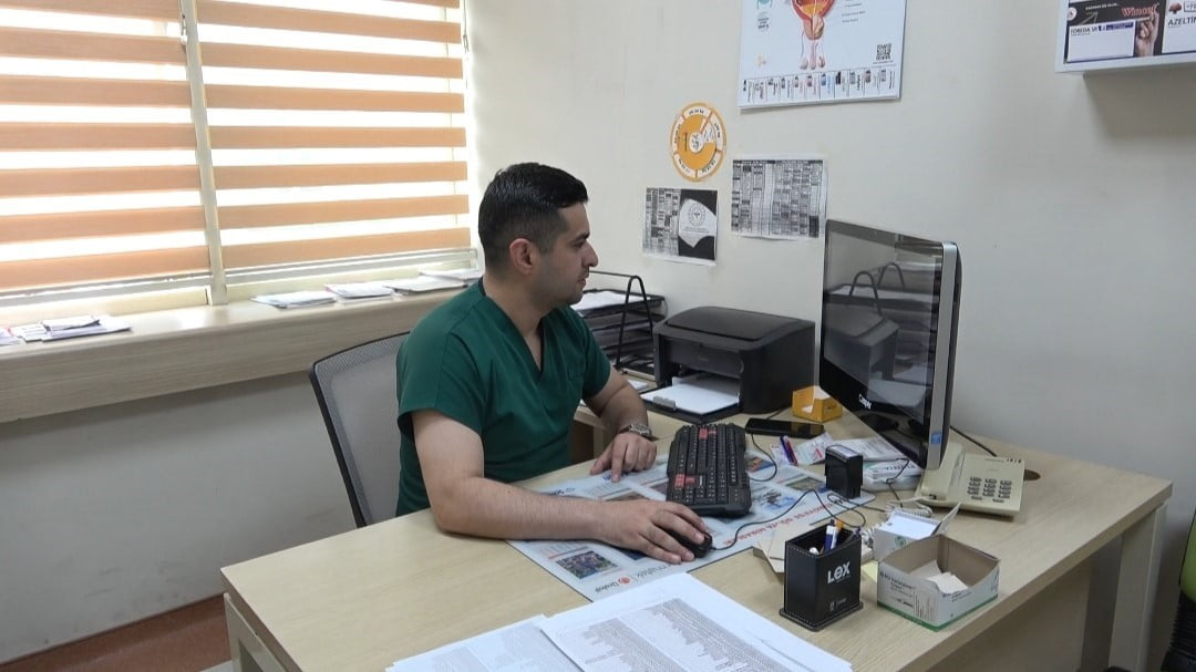 OP. DR. JAFARGULİYEV, "HASTAMIZIN BÖBREĞİNDEKİ ONLARCA TAŞI, KAPALI YÖNTEMLE TAMAMEN TEMİZLEDİK....