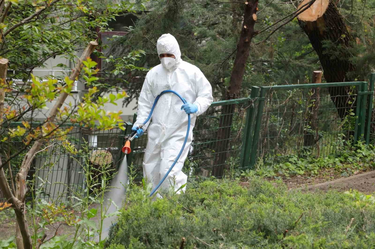 OSMANGAZİ BELEDİYESİ, YAZ AYLARINDA ARTAN BAKTERİ RİSKİNE KARŞI PARKLAR VE ORTAK KULLANIM...