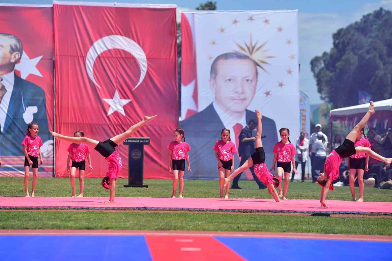 OSMANİYE'DE 19 MAYIS ATATÜRK'Ü ANMA, GENÇLİK VE SPOR BAYRAMI KAPSAMINDA DÜZENLENEN KUTLAMA...