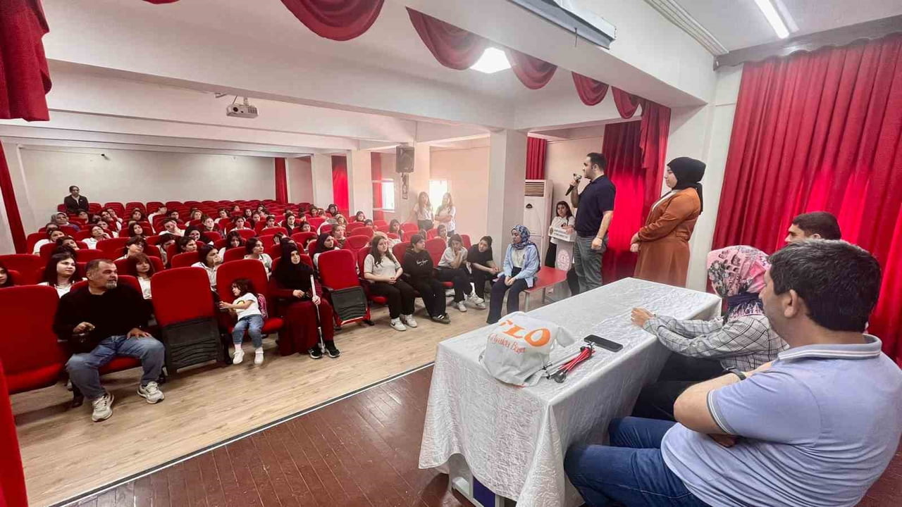 OSMANİYE’DE ÖĞRENCİLERE ENGELLİLİK FARKINDALIĞI EĞİTİMİ