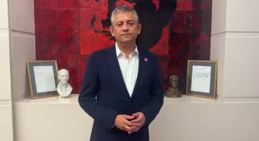 ÖZGÜR ÖZEL YAPTIĞI VİDEOLU AÇIKLAMADA, "MİLLETİMİZİ, SEVENLERİMİZİ SÖZLE TEPKİ GÖSTERMEYE, SOSYAL...